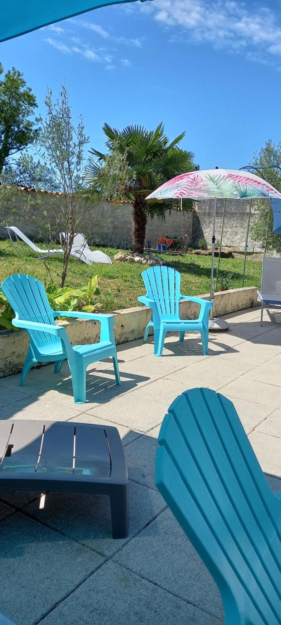 Bed and Breakfast Les Demeures De La Laigne Allas-Bocage Экстерьер фото